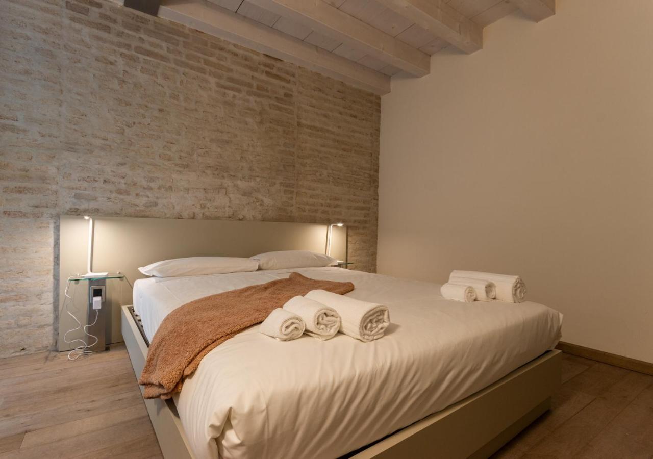 Ambra Suite Mantova Luaran gambar